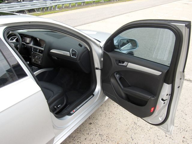 2014 Audi A4 4dr Sedan Manual quattro 2.0T Premium Plus - 23052363 - 21