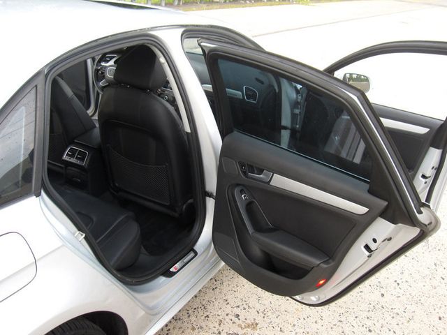 2014 Audi A4 4dr Sedan Manual quattro 2.0T Premium Plus - 23052363 - 25