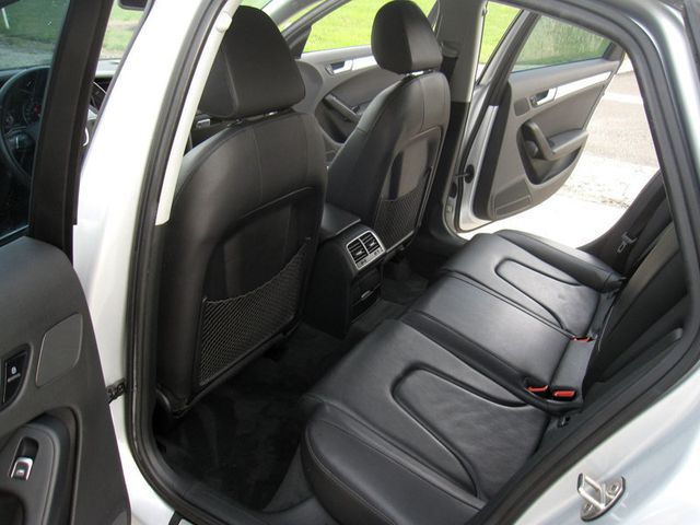 2014 Audi A4 4dr Sedan Manual quattro 2.0T Premium Plus - 23052363 - 27