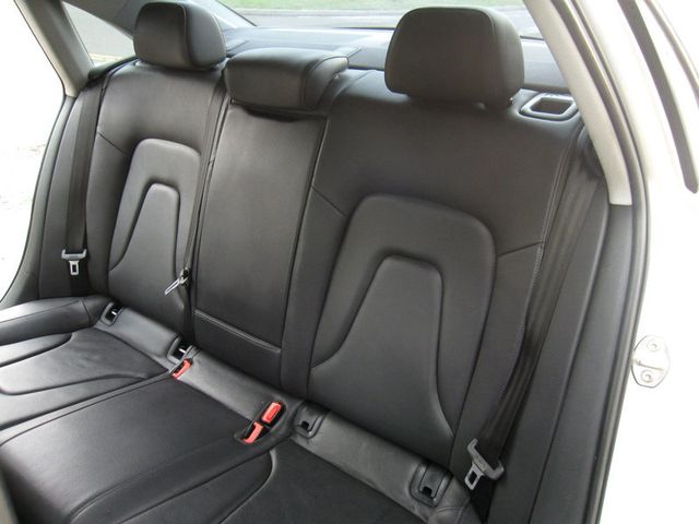2014 Audi A4 4dr Sedan Manual quattro 2.0T Premium Plus - 23052363 - 28