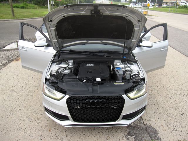 2014 Audi A4 4dr Sedan Manual quattro 2.0T Premium Plus - 23052363 - 30