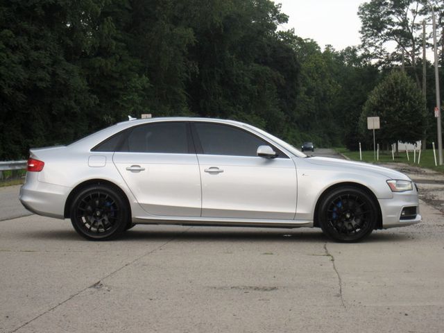 2014 Audi A4 4dr Sedan Manual quattro 2.0T Premium Plus - 23052363 - 8