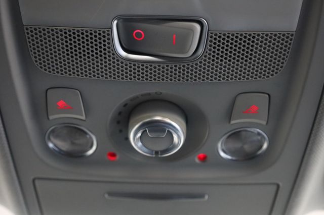 2014 Audi A4 Premium - 23048388 - 32