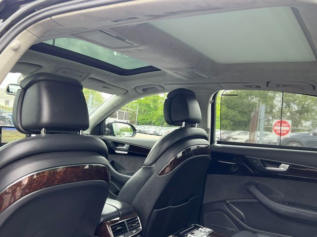 2014 Audi A8 L 4dr Sedan 4.0T - 23024613 - 17