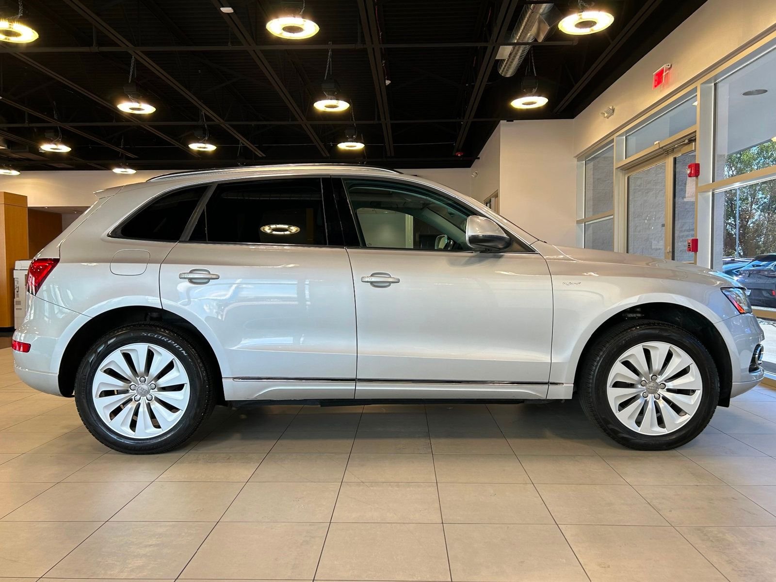 2014 Audi Q5 Premium 2.0T Prestige Hybrid photo 11