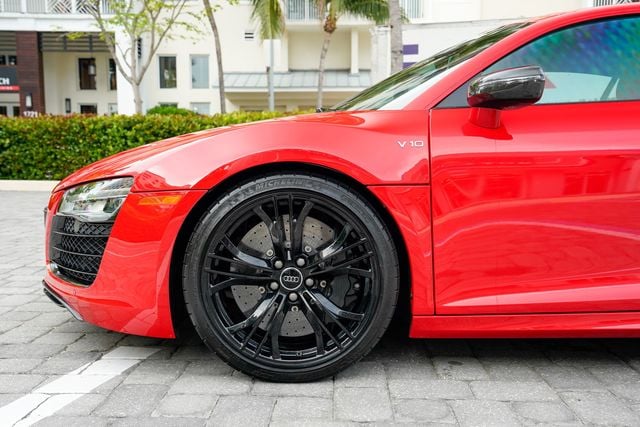 2014 Audi R8 2dr Coupe Automatic quattro V10 plus - 23019331 - 12