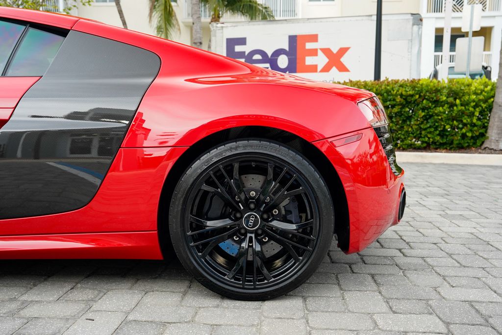 2014 Audi R8 2dr Coupe Automatic quattro V10 plus - 23019331 - 15