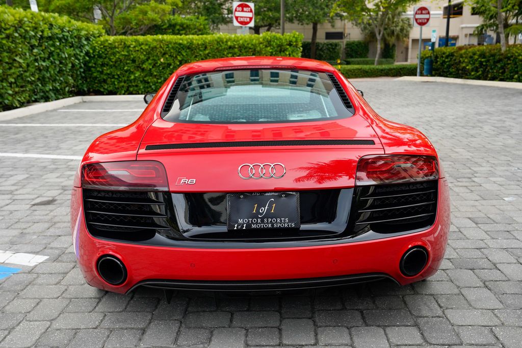 2014 Audi R8 2dr Coupe Automatic quattro V10 plus - 23019331 - 21