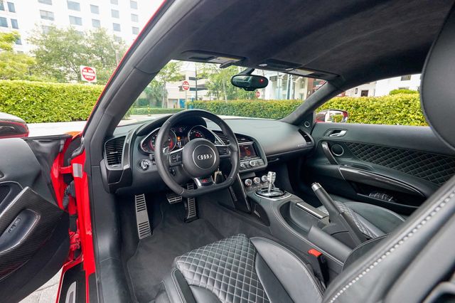 2014 Audi R8 2dr Coupe Automatic quattro V10 plus - 23019331 - 2