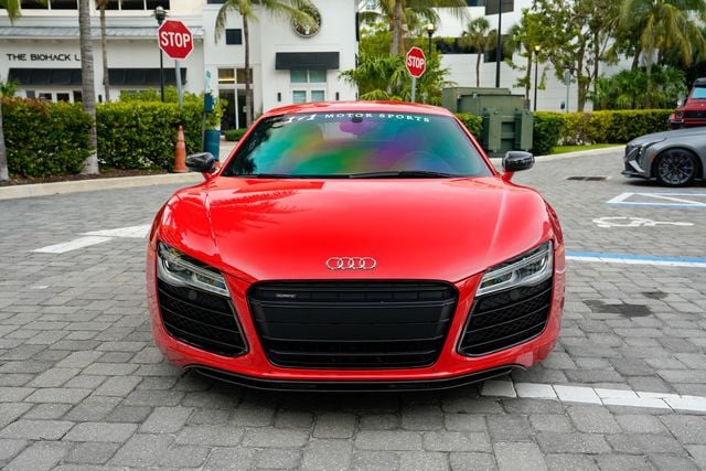 2014 Audi R8 2dr Coupe Automatic quattro V10 plus - 23019331 - 3