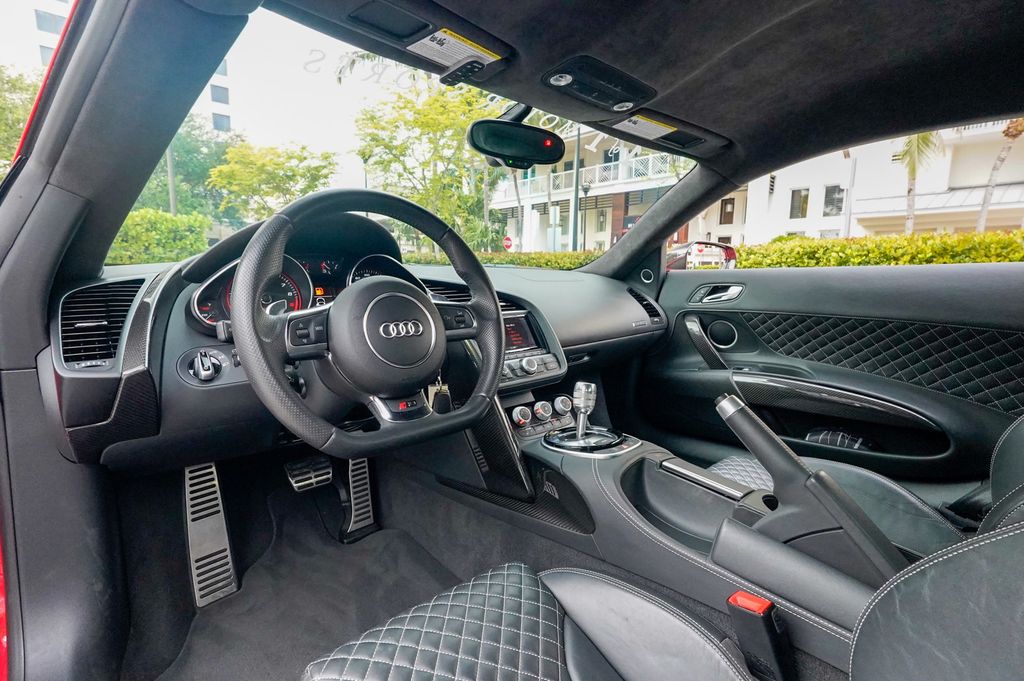 2014 Audi R8 2dr Coupe Automatic quattro V10 plus - 23019331 - 61