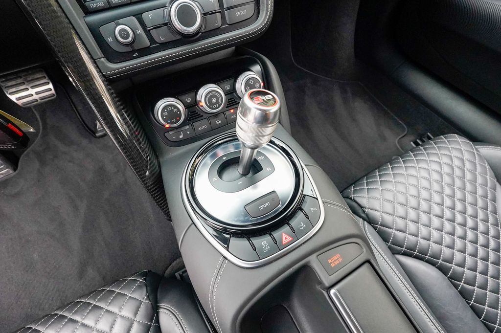 2014 Audi R8 2dr Coupe Automatic quattro V10 plus - 23019331 - 69