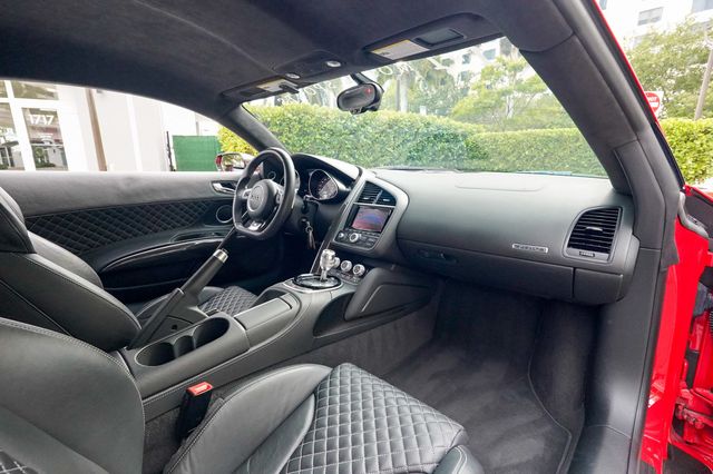 2014 Audi R8 2dr Coupe Automatic quattro V10 plus - 23019331 - 80