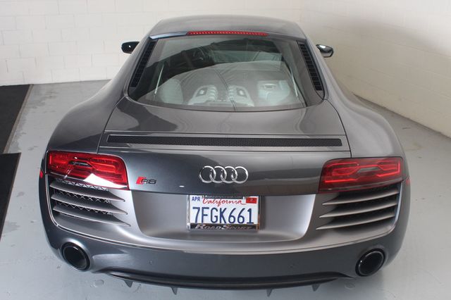 2014 Audi R8 2dr Coupe Automatic quattro V10 plus - 22957596 - 3
