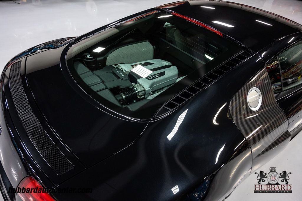2014 Audi R8 Coupe Quattro V8 photo 40