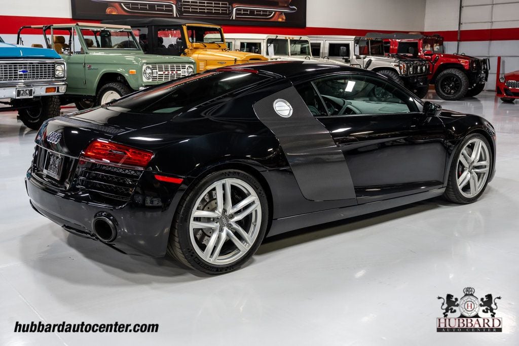 2014 Audi R8 Coupe Quattro V8 photo 41