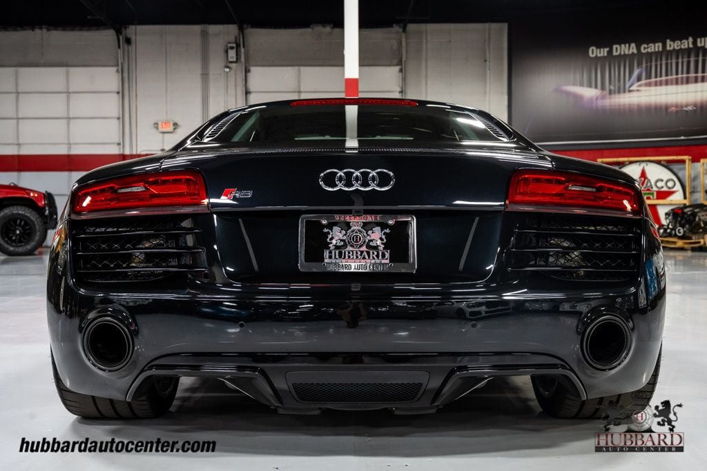 2014 Audi R8 Coupe Quattro V8 photo 46