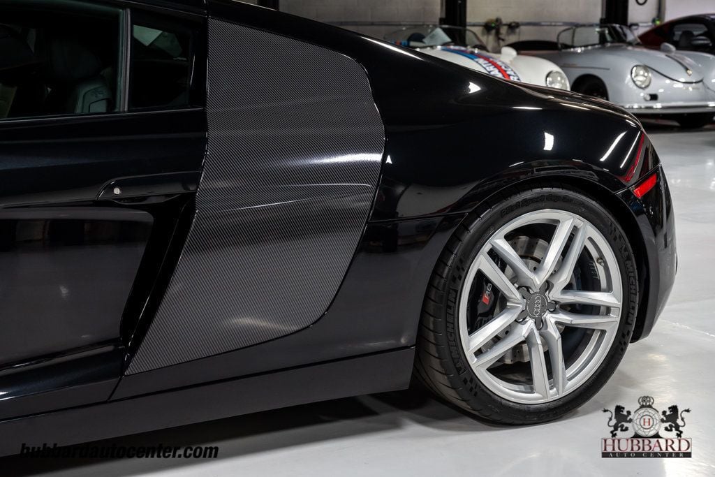 2014 Audi R8 Coupe Quattro V8 photo 51