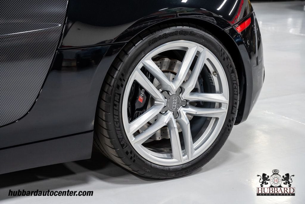 2014 Audi R8 Coupe Quattro V8 photo 52