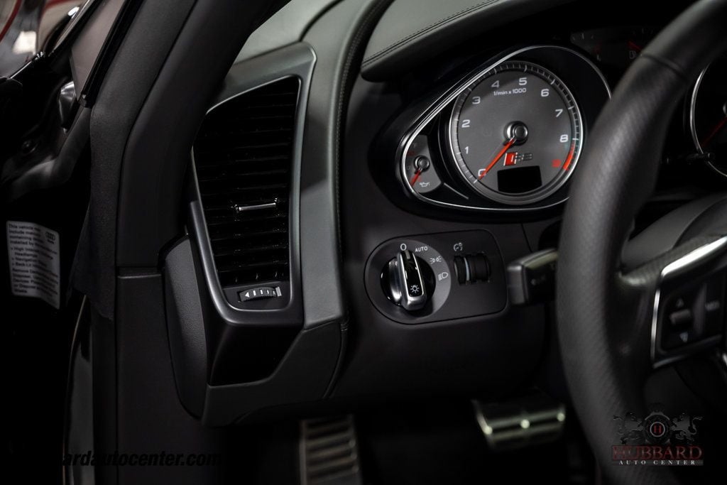 2014 Audi R8 Coupe Quattro V8 photo 63