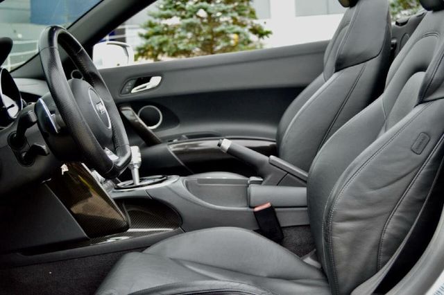 2014 Audi R8 Spyder 2dr Conv Auto quattro Spyder V10 - 23038110 - 14