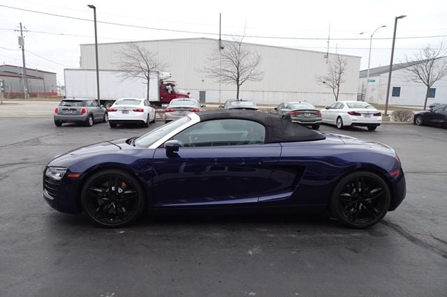 2014 Audi R8 Spyder 2dr Conv Auto quattro Spyder V8 - 22736691 - 4