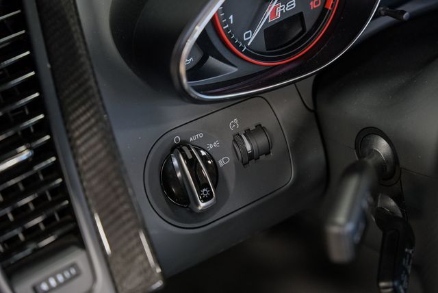 2014 Audi R8 Spyder 2dr Conv Man quattro Spyder V10 - 22856504 - 22