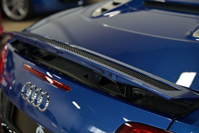 2014 Audi R8 Spyder 2dr Conv Man quattro Spyder V10 - 22856504 - 43