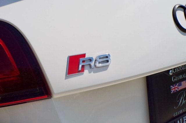 2014 Audi R8 Spyder MSRP$152000/Quattro-Spyder-V8/ConveniencePkg/HeatedSportSeats - 23013831 - 19