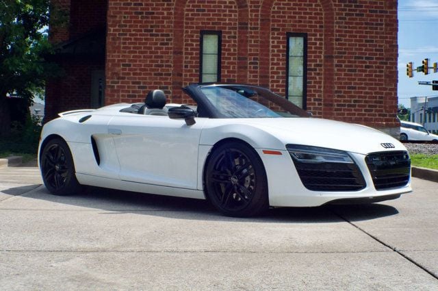2014 Audi R8 Spyder MSRP$152000/Quattro-Spyder-V8/ConveniencePkg/HeatedSportSeats - 23013831 - 2