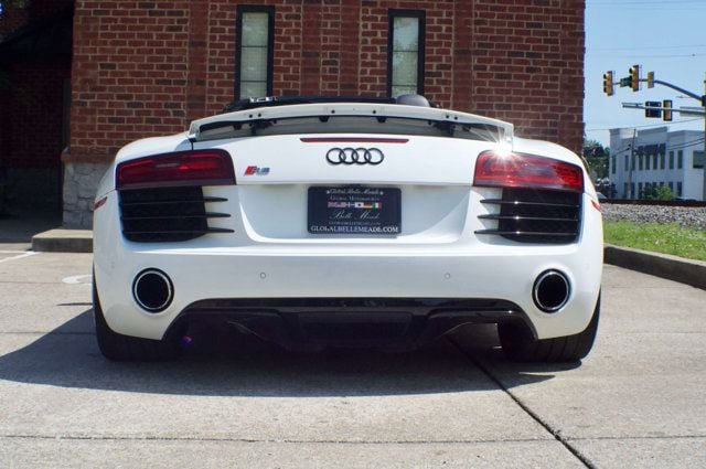2014 Audi R8 Spyder MSRP$152000/Quattro-Spyder-V8/ConveniencePkg/HeatedSportSeats - 23013831 - 5