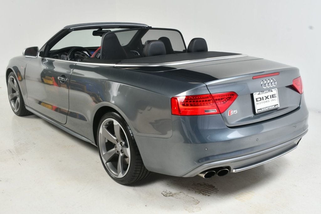 2014 Audi S5 Prestige photo 12