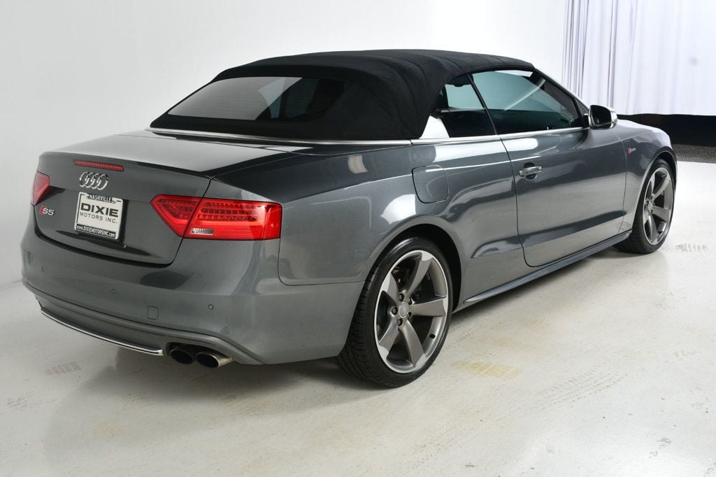 2014 Audi S5 Prestige photo 17