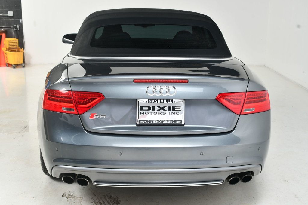 2014 Audi S5 Prestige photo 22