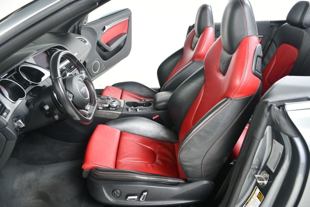 2014 Audi S5 Prestige photo 34