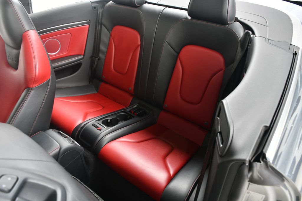 2014 Audi S5 Prestige photo 37