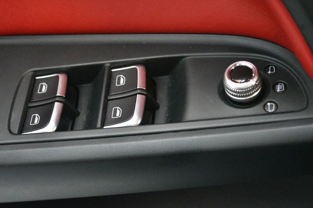 2014 Audi S5 Prestige photo 55