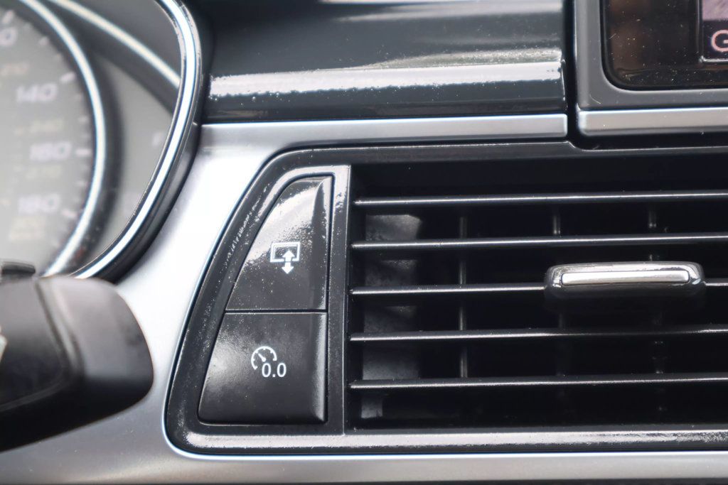 2014 Audi S6 PRESTIGE TRIM, LOADED, V8, SURROUND VIEW CAM, NAVI, SUNROOF!!! - 22846544 - 32