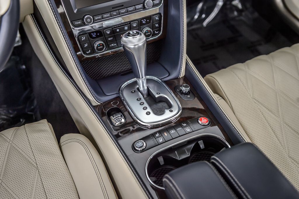 2014 Bentley Continental Flying Spur BENTLEY CONTINENTAL FLYING SPUR - GORGEOUS - WELL EQUIPPED  - 23023686 - 31