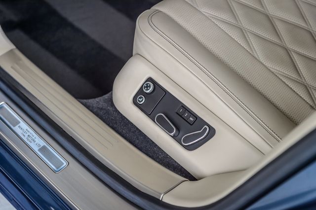 2014 Bentley Continental Flying Spur BENTLEY CONTINENTAL FLYING SPUR - GORGEOUS - WELL EQUIPPED  - 23023686 - 44