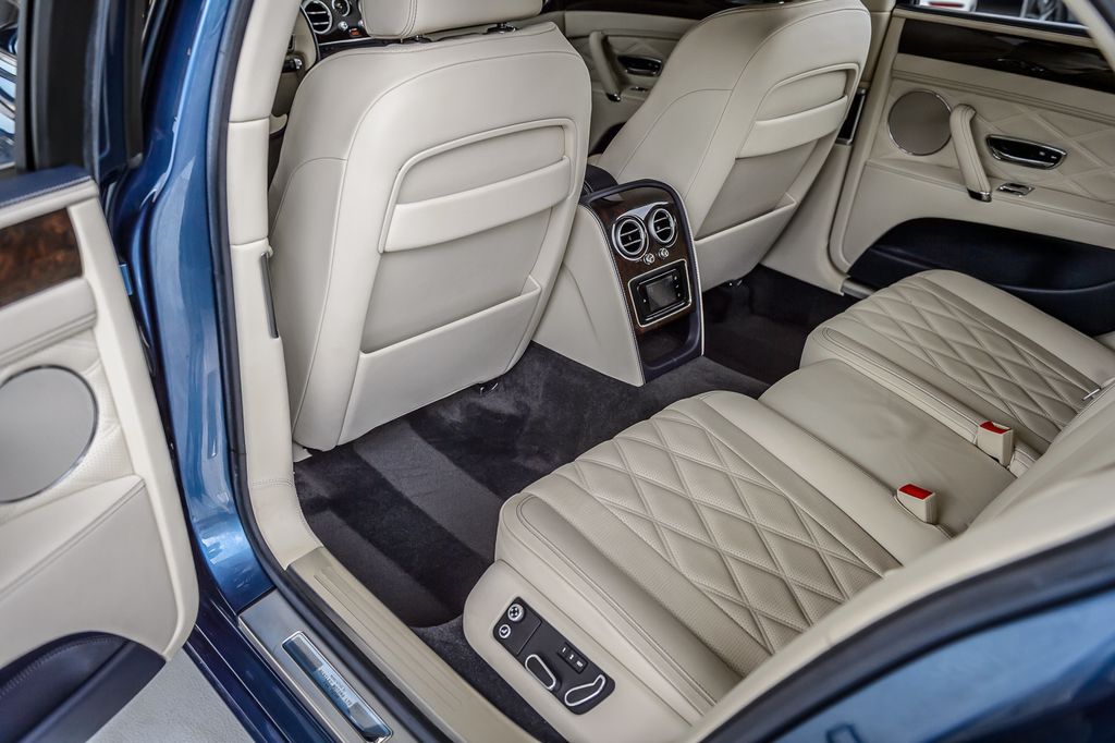2014 Bentley Continental Flying Spur BENTLEY CONTINENTAL FLYING SPUR - GORGEOUS - WELL EQUIPPED  - 23023686 - 45