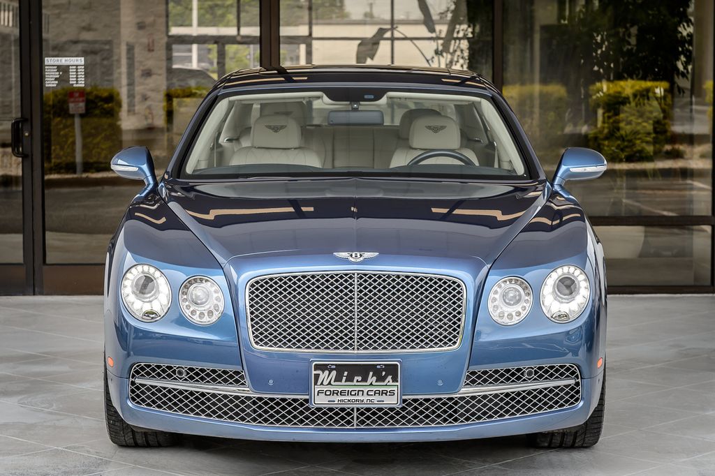 2014 Bentley Continental Flying Spur BENTLEY CONTINENTAL FLYING SPUR - GORGEOUS - WELL EQUIPPED  - 23023686 - 4