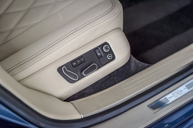 2014 Bentley Continental Flying Spur BENTLEY CONTINENTAL FLYING SPUR - GORGEOUS - WELL EQUIPPED  - 23023686 - 50