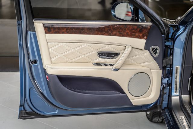 2014 Bentley Continental Flying Spur BENTLEY CONTINENTAL FLYING SPUR - GORGEOUS - WELL EQUIPPED  - 23023686 - 62