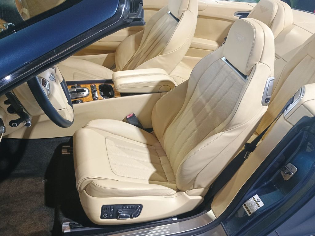 2014 Bentley Continental GT 2dr Convertible Clean Carfax Florida Car - 23059071 - 15