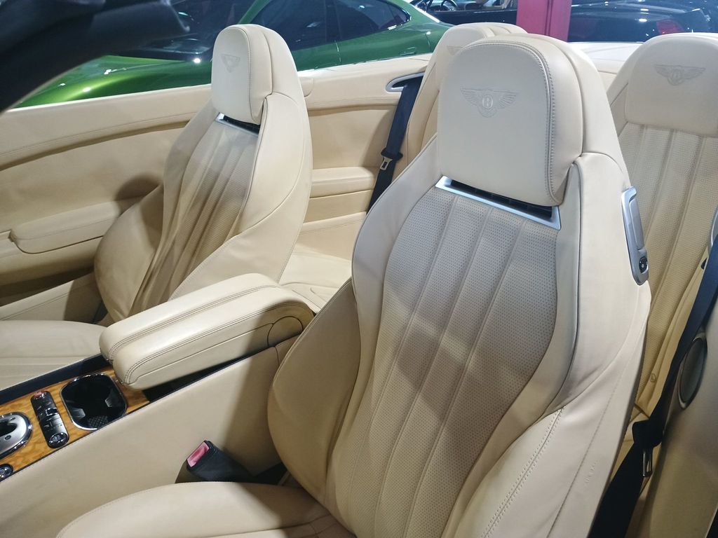 2014 Bentley Continental GT 2dr Convertible Clean Carfax Florida Car - 23059071 - 17