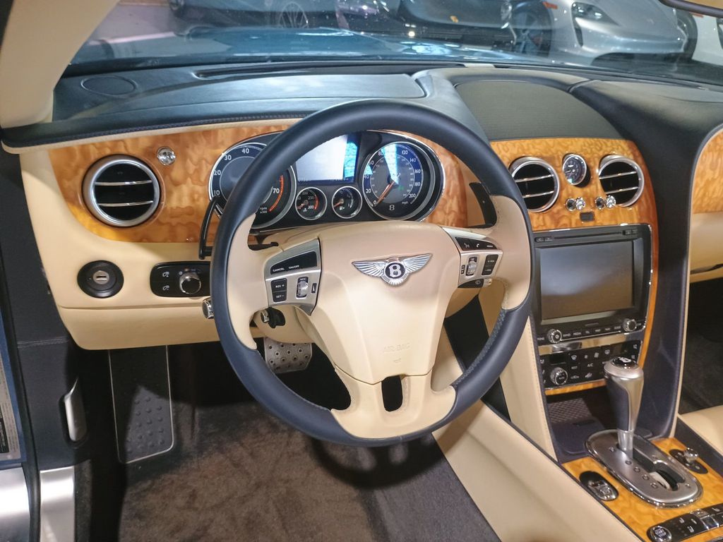 2014 Bentley Continental GT 2dr Convertible Clean Carfax Florida Car - 23059071 - 18