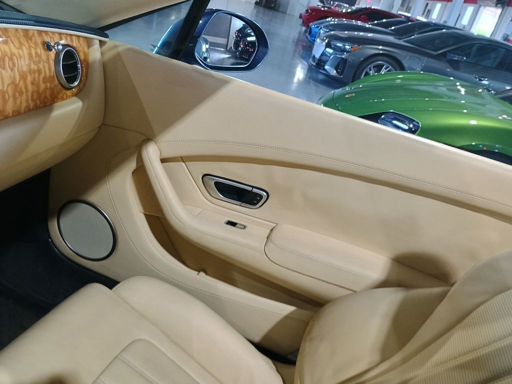2014 Bentley Continental GT 2dr Convertible Clean Carfax Florida Car - 23059071 - 24