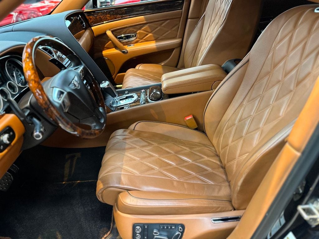 2014 Bentley Flying Spur Mulliner photo 30