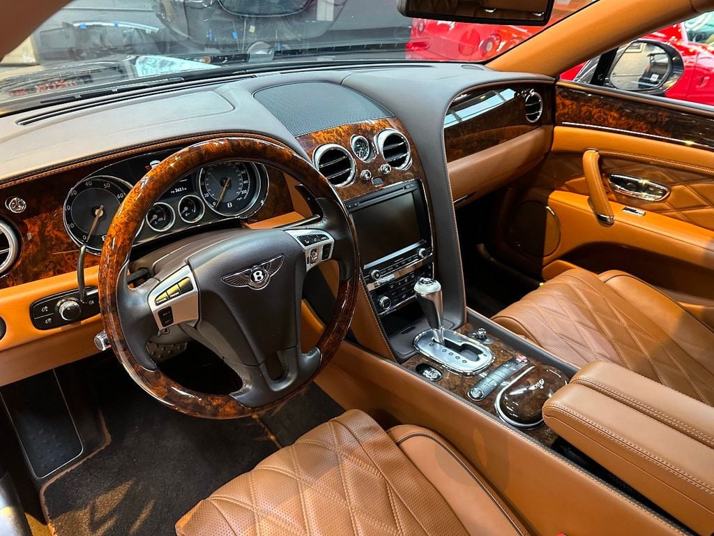 2014 Bentley Flying Spur Mulliner photo 32